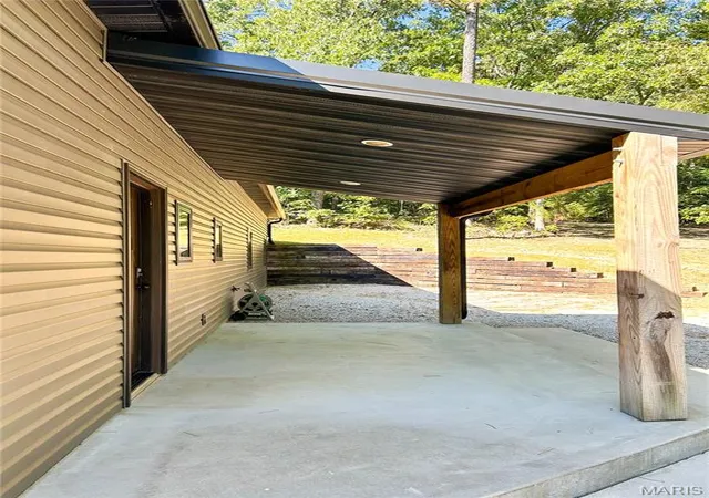 Photo 2 of Single family home for sale at 10168 Ayres Rd, Potosi, MO 63664 | MLS# MIS26057324 | Listing updated on 2026-09-14