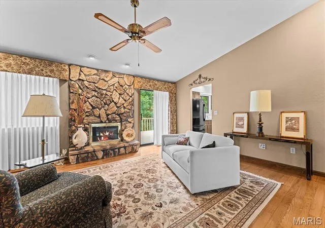 Photo 3 of Single family home for sale at 108 W Brittany Ln, O Fallon, IL 62269 | MLS# MIS26057333 | Listing updated on 2026-09-14
