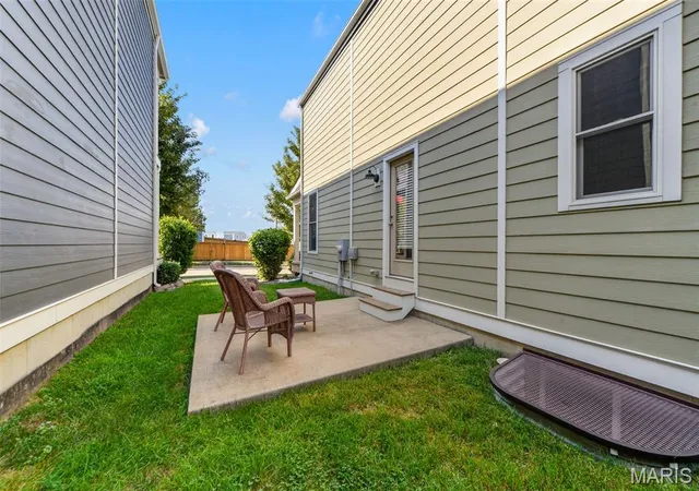 Photo 3 of Single family home for sale at 4009 Broad St, Saint Charles, MO 63301 | MLS# MIS26057355 | Listing updated on 2026-09-04