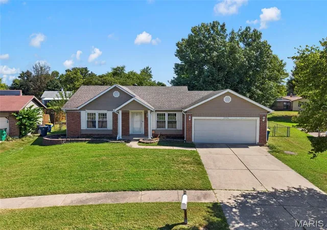 Single family home for sale at 15556 97th Avenue, Florissant, MO 63034 | MLS# MIS26057357
