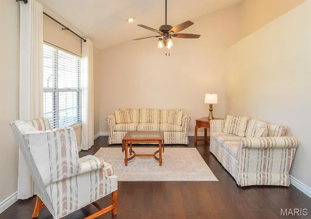 Photo 3 of Single family home for sale at 528 Homestead Ave, Swansea, IL 62226 | MLS# MIS26057361 | Listing updated on 2026-09-24