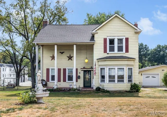 Photo 1 of Single family home for sale at 830 Boone St, Troy, MO 63379 | MLS# MIS26057377 | Listing updated on 2026-10-02