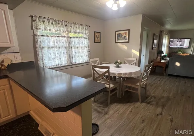 Photo 3 of Single family home for sale at 147 Walnut St, Greenville, MO 63944 | MLS# MIS26057379 | Listing updated on 2026-09-04