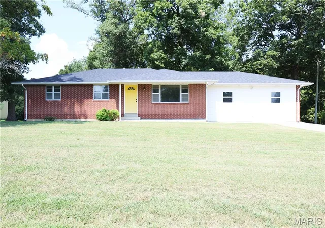 Photo 1 of Single family home for sale at 714 State Hwy 34, Jackson, MO 63755 | MLS# MIS26057380 | Listing updated on 2026-09-05