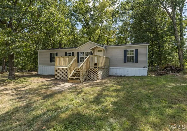 Photo 1 of Sale Pending at 1852 Lake St, Bonne Terre, MO 63628 | MLS# MIS26057381 | Listing updated on 2026-09-06