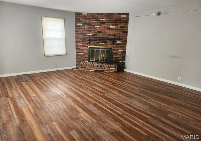 Photo 2 of Single family home for sale at 410 S Oak St, Union, MO 63084 | MLS# MIS26057387 | Listing updated on 2026-09-25