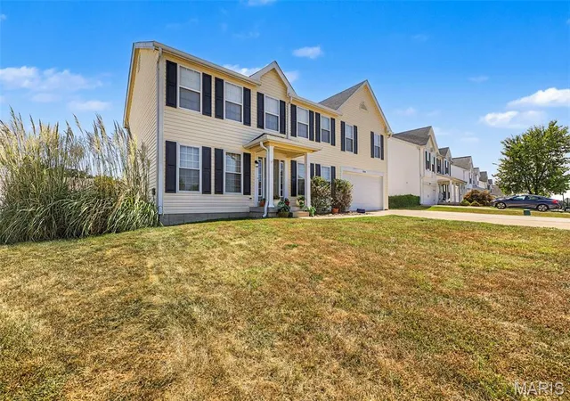 Single family home for sale at 3838 Scarlet Oak Dr, House Springs, MO 63051 | MLS# MIS26057411