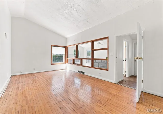 Photo 3 of Single family home for sale at 1145 Glenside Ln, Saint Louis, MO 63130 | MLS# MIS26057459 | Listing updated on 2026-09-04