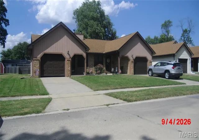 Photo 12 of Sale Pending at 3158 Yale Dr, Granite City, IL 62040 | MLS# MIS26057467 | Listing updated on 2026-09-05