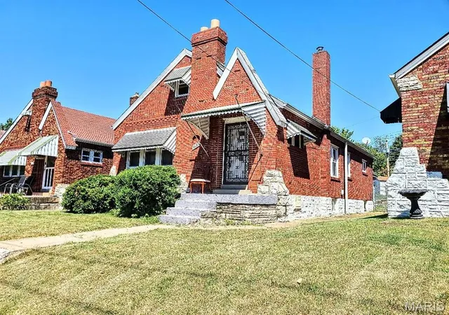 Photo 1 of Single family home for sale at 1365 Switzer Ave, Saint Louis, MO 63147 | MLS# MIS26057479 | Listing updated on 2026-09-16