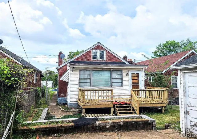 Photo 3 of Single family home for sale at 1365 Switzer Ave, Saint Louis, MO 63147 | MLS# MIS26057479 | Listing updated on 2026-09-16