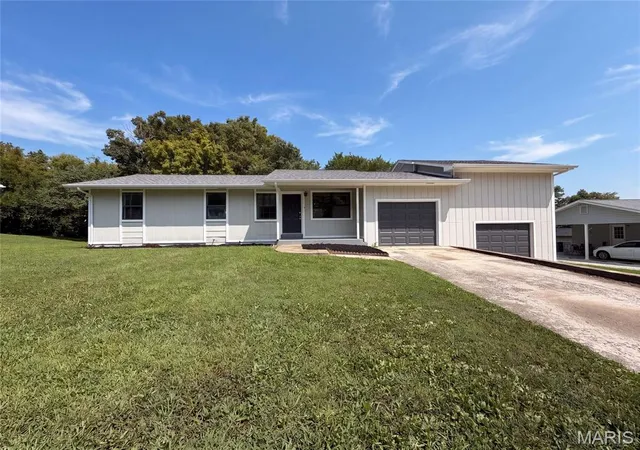 Photo 1 of Sale Pending at 112 Alden St, Troy, MO 63379 | MLS# MIS26057497 | Listing updated on 2026-10-01