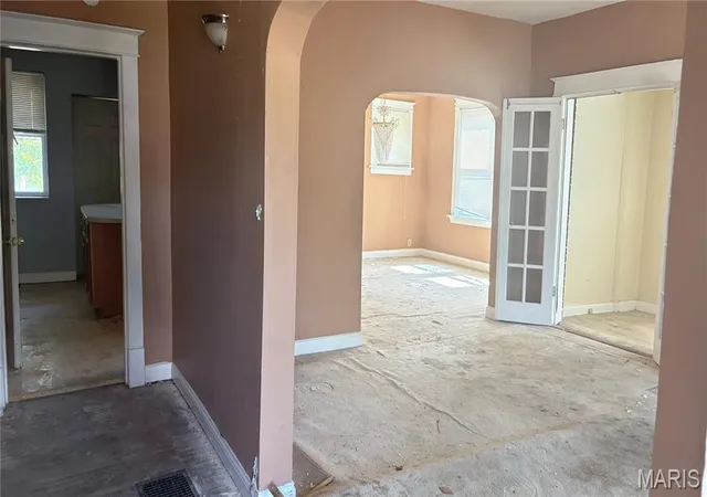 Photo 3 of Single family home for sale at 3802 Avondale Ave, Saint Louis, MO 63121 | MLS# MIS26057511 | Listing updated on 2026-09-04