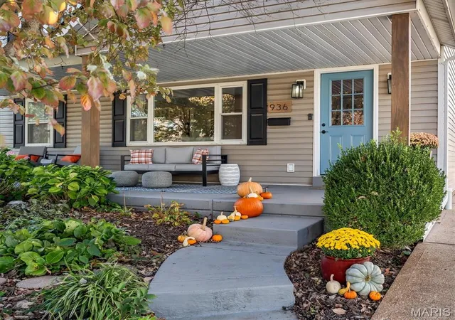 Photo 2 of Single family home for sale at 936 Chelsea Ave, Saint Louis, MO 63122 | MLS# MIS26057514 | Listing updated on 2026-10-26