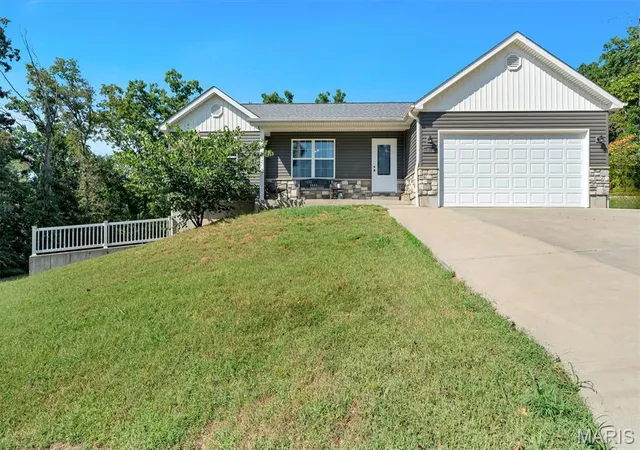 Photo 1 of Single family home for sale at 1077 S Shore Dr, Catawissa, MO 63015 | MLS# MIS26057534 | Listing updated on 2026-09-21