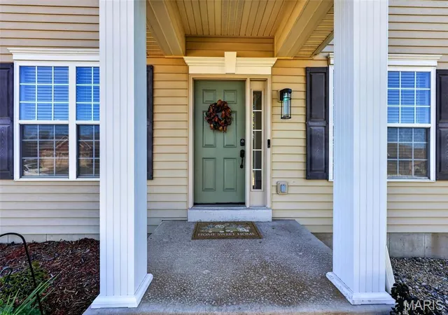 Photo 3 of Single family home for sale at 704 Chancellorsville Dr, Wentzville, MO 63385 | MLS# MIS26057549 | Listing updated on 2026-10-05