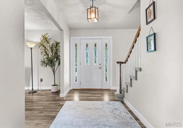 Photo 2 of Single family home for sale at 102 Pheasant Run, O'fallon, IL 62269 | MLS# MIS26057582 | Listing updated on 2026-09-14