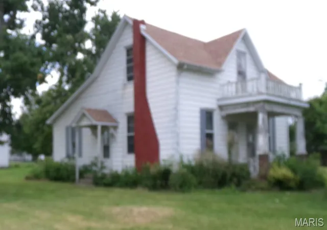 Photo 1 of Single family home for sale at 381 S Middle St, Addieville, IL 62214 | MLS# MIS26057590 | Listing updated on 2026-10-27