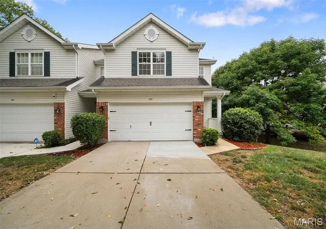 Townhouse for sale at 209 Waterside Xing Ct, Saint Peters, MO 63376 | MLS# MIS26057600