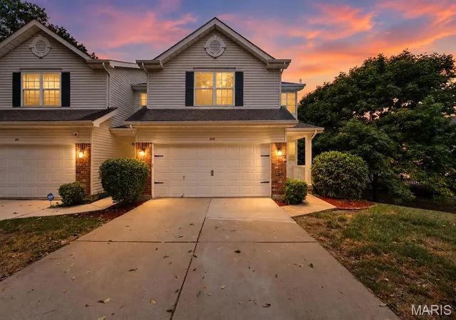 Photo 1 of Townhouse for sale at 209 Waterside Xing Ct, Saint Peters, MO 63376 | MLS# MIS26057600 | Listing updated on 2026-10-09