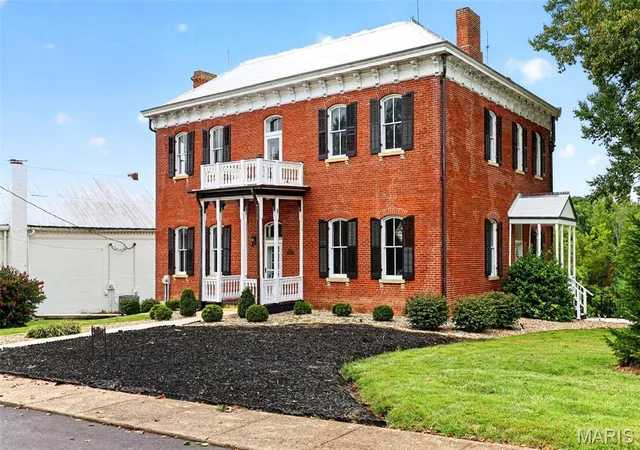 Photo 1 of Single family home for sale at 5589 Walnut St, Augusta, MO 63332 | MLS# MIS26057607 | Listing updated on 2026-10-09