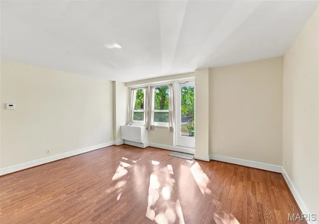 Photo 3 of Condo for sale at 210 N 17th Street #207, Saint Louis, MO 63103 | MLS# MIS26057614 | Listing updated on 2026-09-05
