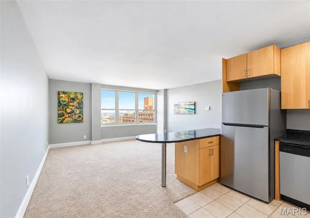 Photo 2 of Condo for sale at 210 N 17th Street #1101, Saint Louis, MO 63103 | MLS# MIS26057618 | Listing updated on 2026-10-09