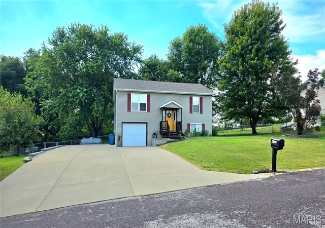 Photo 1 of Single family home for sale at 6336 Rainbow Ridge, Washington, MO 63090 | MLS# MIS26057667 | Listing updated on 2026-09-08