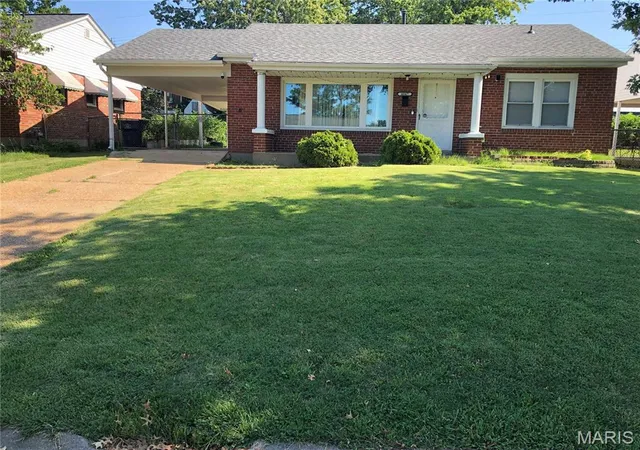 Photo 1 of Single family home for sale at 4047 Louis St, Saint Louis, MO 63116 | MLS# MIS26057675 | Listing updated on 2026-10-08