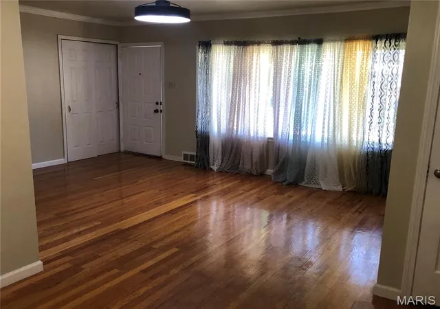 Photo 3 of Single family home for sale at 4047 Louis St, Saint Louis, MO 63116 | MLS# MIS26057675 | Listing updated on 2026-10-08
