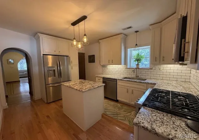 Photo 2 of Single family home for sale at 5635 Walsh St, Saint Louis, MO 63109 | MLS# MIS26057676 | Listing updated on 2026-10-08