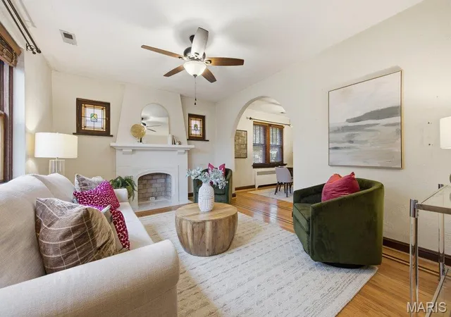 Photo 2 of Single family home for sale at 5635 Walsh St, Saint Louis, MO 63109 | MLS# MIS26057676 | Listing updated on 2026-10-19