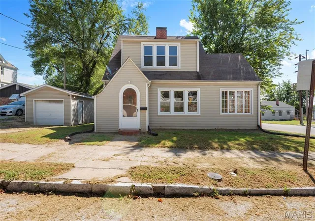 Photo 1 of Single family home for sale at 603 Liberty St, Alton, IL 62002 | MLS# MIS26057686 | Listing updated on 2026-09-07