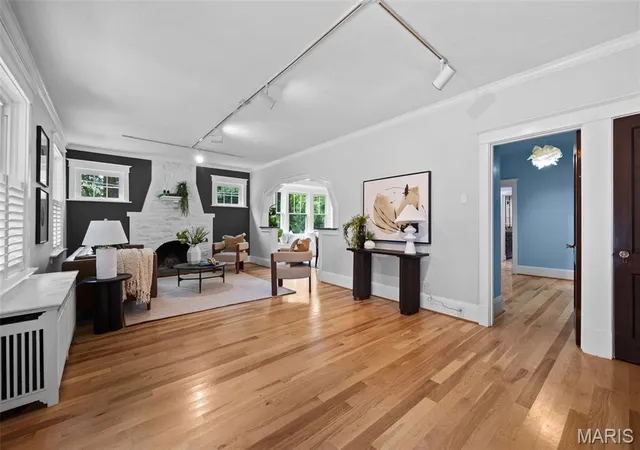 Photo 4 of Single family home for sale at 1507 Mccausland Ave, Saint Louis, MO 63117 | MLS# MIS26057690 | Listing updated on 2026-09-14