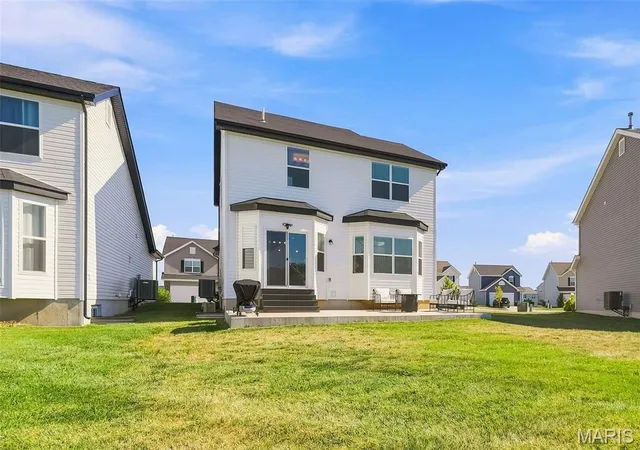 Photo 38 of Single family home for sale at 191 Crestfield Ct, Saint Charles, MO 63301 | MLS# MIS26057696 | Listing updated on 2026-09-14