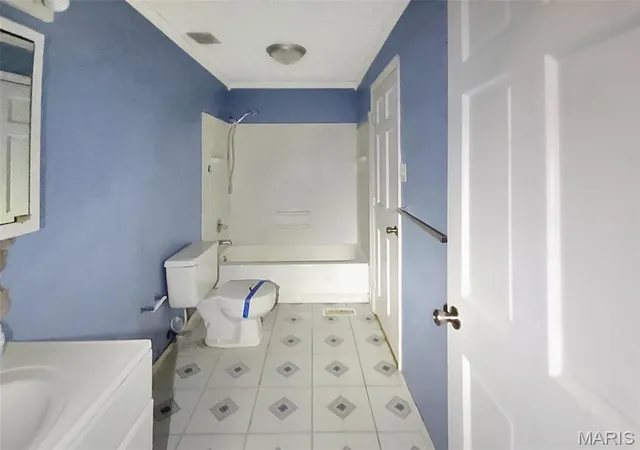 Photo 3 of Single family home for sale at 4361 Woodridge Dr, Hillsboro, MO 63050 | MLS# MIS26057702 | Listing updated on 2026-09-07
