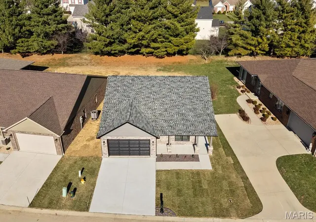 Photo 4 of House for sale at 1835 Carrington Way, Belleville, IL 62226 | MLS# MIS26057707 | Listing updated on 2026-09-08