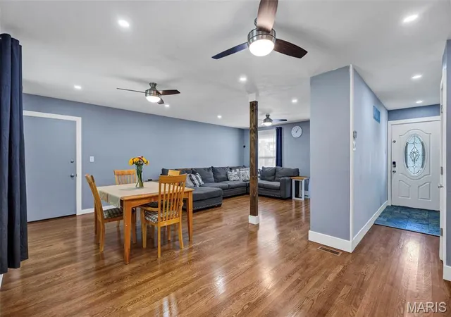 Photo 2 of Single family home for sale at 1533 Sherman Dr, Saint Charles, MO 63303 | MLS# MIS26057716 | Listing updated on 2026-09-14