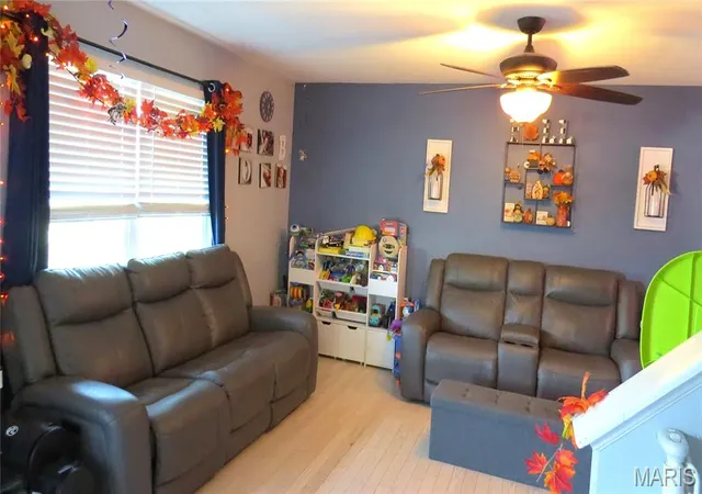 Photo 3 of Single family home for sale at 2906 Greenmont Ct, Imperial, MO 63052 | MLS# MIS26057730 | Listing updated on 2026-09-14