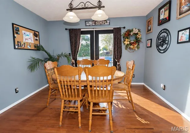 Photo 4 of Single family home for sale at 808 Carrie Cir, Lebanon, MO 65536 | MLS# MIS26057750 | Listing updated on 2026-09-22