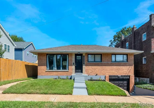 Photo 1 of Single family home for sale at 3710 Mccausland Ave, Saint Louis, MO 63109 | MLS# MIS26057754 | Listing updated on 2026-10-15