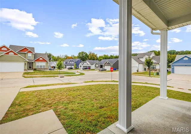 Photo 3 of Single family home for sale at 500 Arctic Wolf Dr, Imperial, MO 63052 | MLS# MIS26057758 | Listing updated on 2026-09-13