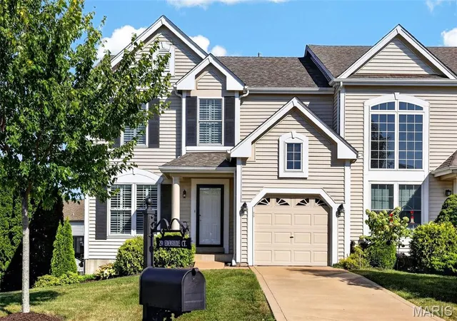 Photo 3 of Condo for sale at 29 Edenshire Ct #69B, O Fallon, MO 63368 | MLS# MIS26057766 | Listing updated on 2026-10-05