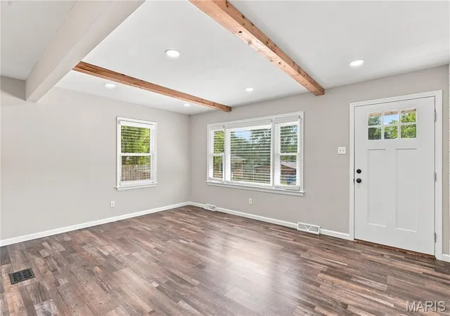 Photo 2 of Single family home for sale at 1620 Dale Ave, Saint Charles, MO 63301 | MLS# MIS26057769 | Listing updated on 2026-09-14