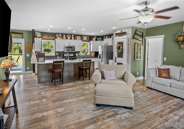 Photo 2 of Single family home for sale at 30341 Mitchell Crk Rd, Brighton, IL 62012 | MLS# MIS26057770 | Listing updated on 2026-09-08