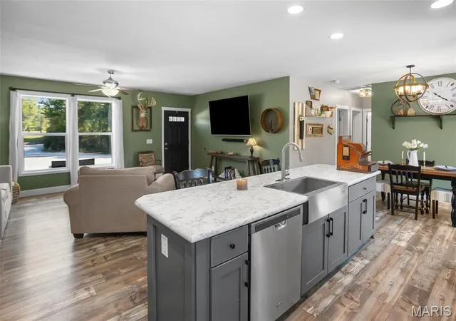 Photo 4 of Single family home for sale at 30341 Mitchell Crk Rd, Brighton, IL 62012 | MLS# MIS26057770 | Listing updated on 2026-09-08