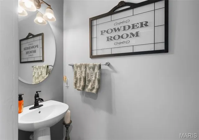 Photo 4 of Sale Pending at 2145 Orchid Blossom Ct, Saint Peters, MO 63376 | MLS# MIS26057773 | Listing updated on 2026-09-13