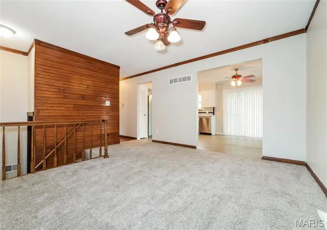 Photo 3 of Single family home for sale at 209 Valley Dr, Grain Valley, MO 64029 | MLS# MIS26057779 | Listing updated on 2026-09-25