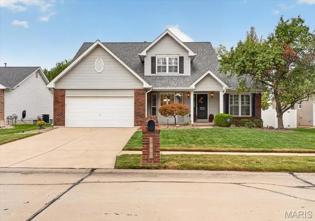 Photo 1 of Single family home for sale at 3277 Mango Dr, Saint Charles, MO 63301 | MLS# MIS26057782 | Listing updated on 2026-10-06