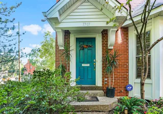 Photo 3 of Townhouse for sale at 7707 Gannon Ave, Saint Louis, MO 63130 | MLS# MIS26057786 | Listing updated on 2026-09-21